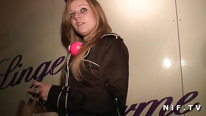 Milfを使用しstraponとFucks コミケ コスプレ えろ Bustyベイブルーシー