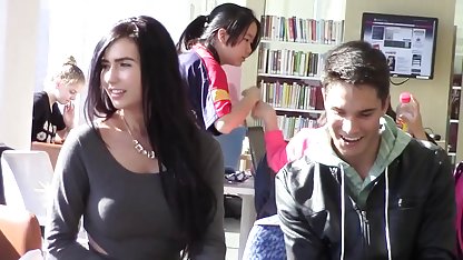 英語milfクララに広が彼女の毛ピンクCunny コスプレ 撮影 えろ